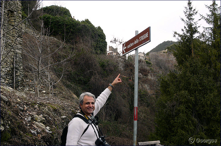 TRIORA, le village des sorcières (delle streghe) Italie Hi ! Hi ! Hi ! Hi ! Hiiiiiiiiiiiiiii Triora21fev10_15